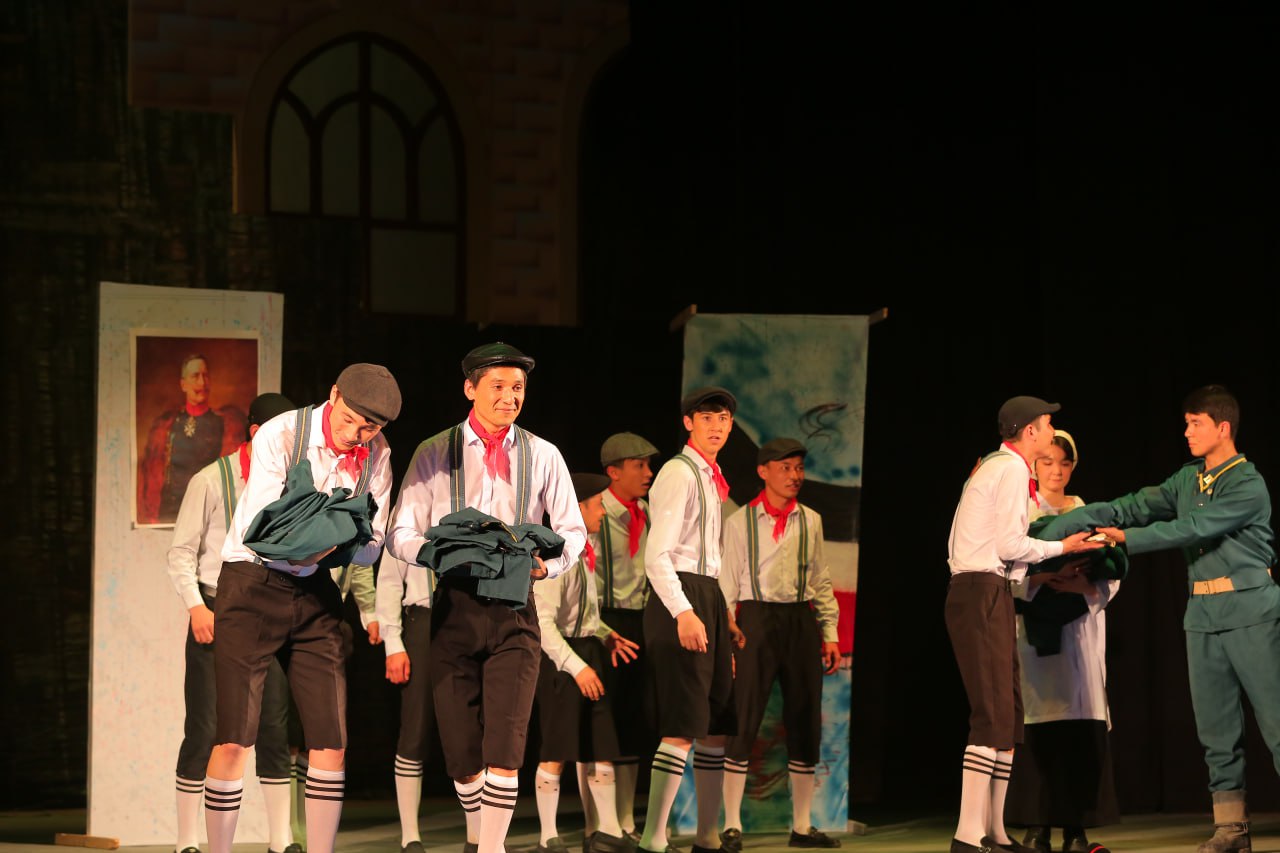 Talabalar teatr studiyalari